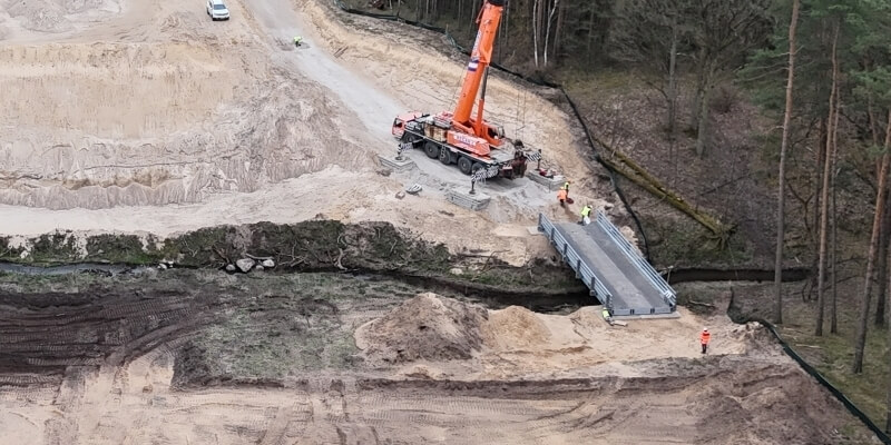 Most tymczasowy na budowie drogi ekspresowej S10